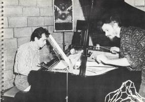 Exposition "10 Ans de recherche". [A Brüsszelben "10 Ans de recherche" címmel me...