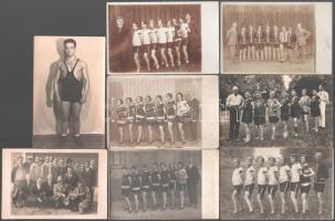 cca 1920-1930 Női labdarúgócsapatokat ábrázoló fotólapok, 6 db + Férfiak csoportképe, illetve birkózót ábrázoló fotólap, 2 db