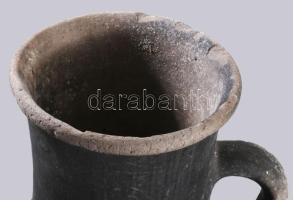 Szilke. Gömör, cca 19. sz. vége, sérüléssel, m: 27 cm