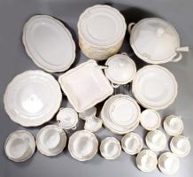 Zsolnay "Éva" virágmintás peremű 62 részes szervírozó készlet, közte nemesi monogrammal dí...