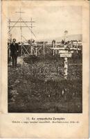 1917 Mezőlaborc, Medzilaborce; Az oroszdulta Zemplén 11., Nagy katonai temető 1914-15. Danielisz Lajos kiadása / WWI K.u.K. military heroes cemetery after the Russian attack (gyűrődés / crease)