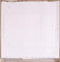 Háziipari Term. Sz. ágynemű garnitúra, dobozában