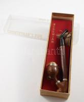 Bohemia faragott fa pipa, h: 23 cm, dobozában.