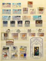 Berlin csak komplett kiadások, 69 klf postatiszta és falcos kiadás, jobbakkal, 2 blokk + 155 klf pec...