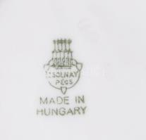 Zsolnay ékszeres tálka, Győr város címerével díszítve, jelzett, kis kopással, d: 8,5 cm