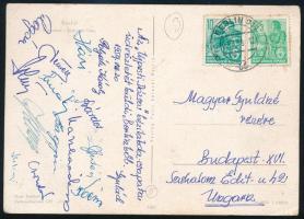 1959 Az újpesti Dózsa kézilabda csapata által Berlinből küldött képeslap, aláírásokkal