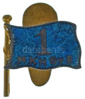 DN "1. M.K.H.GY.E" zománcozott jelvény másolat, a zászló alsó és felső éle eltérő mintában gyűrődik, gomblyukjelvény kivitel (30x27mm) T:AU