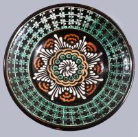 Kántor és Kun Gazda Karcag 3 darab kerámia tárgy, felületi sérülésekkel, m: 23 cm