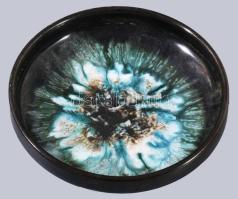 Kondor Éva (1938-): Kínáló tál. Mázas kerámia. Jelzett, hibátlan 14 cm