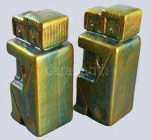 Zsolnay kisplasztika - Anya gyermekével könyvtámasz pár. Terv.: Nádor Judit (1934-2018). Selyemfényű...