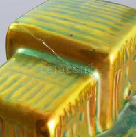 Zsolnay kisplasztika - Anya gyermekével könyvtámasz pár. Terv.: Nádor Judit (1934-2018). Selyemfényű...