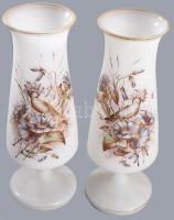 2 darab zománcfestett opalitüveg nagyváza, jelzés nélkül, aranyozáson kopással, m: 38 cm