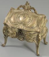 Neorokokó stílusú díszdoboz, 12x8x13 cm