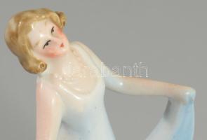 Alt wien táncosnő, jelzett, hibátlan, m: 9 cm