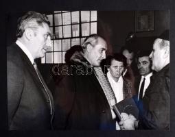 1972 Pesti László (1912-1974) vezérigazgató "Megemlékezésül Pesti László elvtársnak, vállalatun...