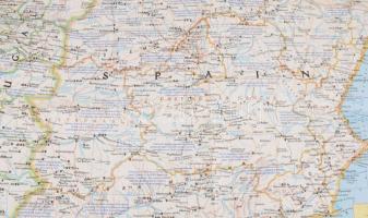 6 db National Geographic térkép: Spanyolország és Portugália, az Alpok, a középkori Anglia, stb., ve...