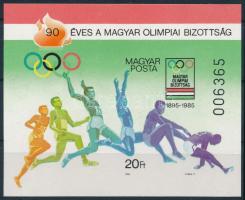 1985 90 éves a Magyar Olimpiai Bizottság vágott blokk (4.000)