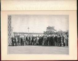 1967 Vízerőmű átadásáról (?) készült album 4 db fotóval, 12x18 cm méretben, nyl-borítóban