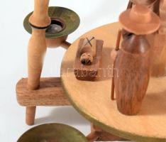 Fa karácsonyi dísz, m: 29 db