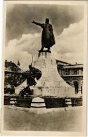 1950 Kecskemét, Kossuth szobor, Fuchs Samu üzlete (fl)