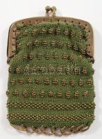 Kis színházi erszényke, textil, gyöngy hímzéssel, 10×7 cm