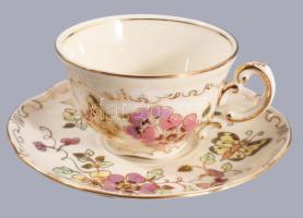 Zsolnay pillangó mintás mokkás készlet, egy csésze alátéttel és a nagy kiöntője hiányzik, jelzett, h...