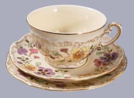 Zsolnay pillangó mintás kávés készlet, + 6 darab süteményes tányérral, 1 darab csészealj hiányzik, j...