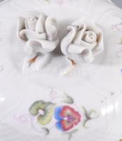 Herendi virágmintás csészealj d: 12,5 cm + Hollóházi bonbonier m: 12 cm