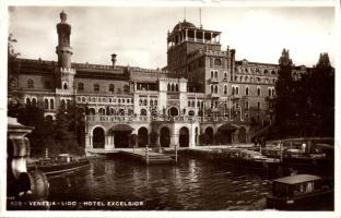 Venice Lido Hotel Excelsior photo (EK)