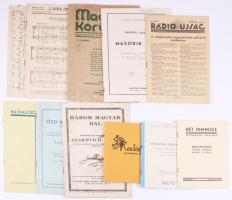 11 db nótás könyv és kotta (Magyar Kórus, Bárdos Lajos: Második mise, Hajnalozó, stb.)