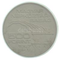 1987. 500Ft "XXIV. Nyári Olimpia Szöul" meg nem valósult érmetervezet gipsz előlapi POZITÍV nagyminta (150mm) T:AU Hungary 1987. 500 Forint "24th Summer Olympic Games Seoul" unrealized coin's plan obverse POSITIVE large plaster sample (150mm) C:AU Adamovszky katalógusban nem szerepel / Not listed in Adamovszky's catalogue