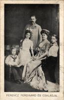 Ferenc Ferdinánd és családja, a meggyilkolt trónörököspár gyermekeivel / Archduke Franz Ferdinand of Austria and Sophie, Duchess of Hohenberg with their children (EK)