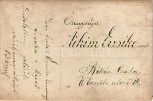 Magyar katonák, hadtáposok, konyhai személyzet csoportképe / group picture of Hungarian soldiers and...