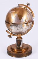 Glóbusz alakú öngyújtó, kopással, m: 10 cm