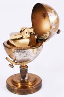 Glóbusz alakú öngyújtó, kopással, m: 10 cm