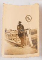 cca 1943 Magyar katonák a II. világháború folyamán megszállt Ukrajnában (Krolevec, Andrijivka, stb.)...