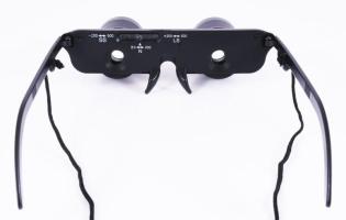 Ékszerész nagyítós szemüveg, tokban, újszerű