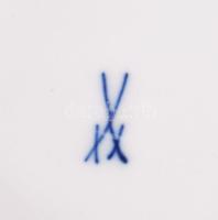 Meissen 3 darab tárgy, alátét, csészealj, csésze, klf jelzés, d: 14 cm