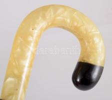 Gyöngyház esernyő fogó XX. sz. eleje. 12 cm