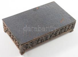 Iparművész díszdoboz, fa betéttel, 11x18,5 cm