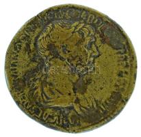 Római Birodalom 115 / Traianus / Róma / Sestertius bronz (26,27g) T:VF Roman Empire 115 / Trajan / Rome / Sestertius bronze "IMP CAES NER TRAIANO OPTIMO AVG GER DAC PM TR P COS VI P P / SENATVS POPVLESQVE ROMANVS - S-C" Felicitas standing left, holding caduceus and cornucopiae (26,27g) C:VF RIC II 672