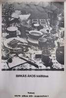 cca 1971-1979 Birkás Ákos képzőművész 2 db kiállítási plakátja, hajtásnyommal, korábban feltekerve, 42x28 cm