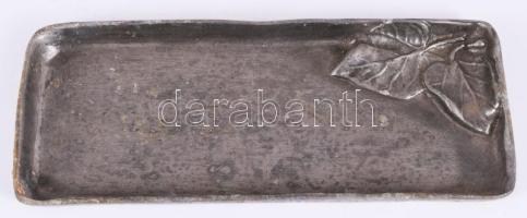 Szecessziós levélmintás ón névjegykártyatartó, 20,5x8 cm