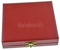 1988. "Budapesti Sportegyesület / 75 - 1913-1988" kétoldalas bronz emlékérem dísztokban (7...