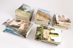 Tájak-Korok-Múzeumok Kiskönyvtára sorozat 189+3 darab kötete, rengeteg izgalmas füzet, jó állapotban