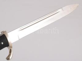 II. világháborús német Mauser K98 díszelgő bajonett replika, jelzett, jó állapotban, h: 31,5 cm // W...