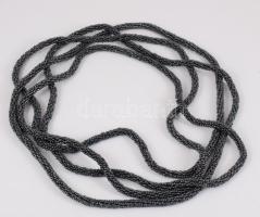 Óriási gyöngyös nyaklánc, h: 275 cm