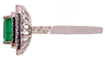 Fehérarany (Ag) koktélgyűrű. m: 56, 14K, bruttó 3,64g, benne 1,28ct párna csiszolású smaragd és 42 d...