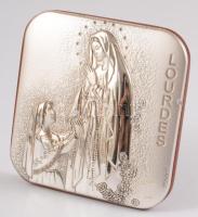 Ezüst (Ag) lemez borítású asztali kegytárgy, 8,4x8,4 cm