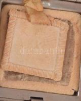 Ezüst (ag) pudrié, jelzett, 4,5x5 cm, bruttó 36g